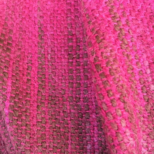Easy Pooled Scarf Detail